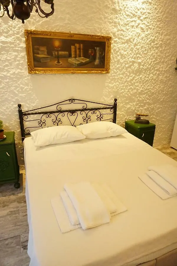 Πανσιόν Stayhouse Çeşme